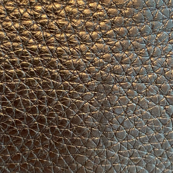 ❤️PRADA SILVER PURSE❤️ - Picture 14 of 16